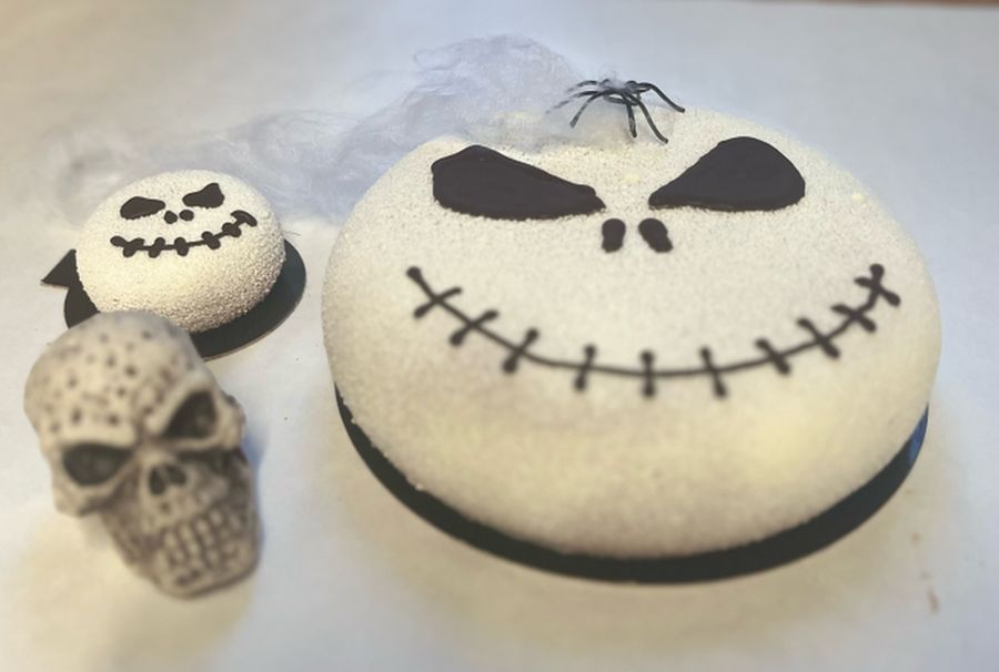 Halloween-kager fra R Bakery i Hvidovre