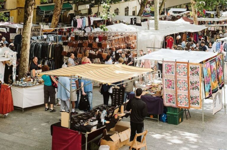 Lous Lopper skal være i retning af El Rastro-markedet i Madrid