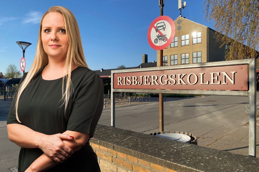 Sara Benzon (SF) foran Risbjergskolen i Hvidovre